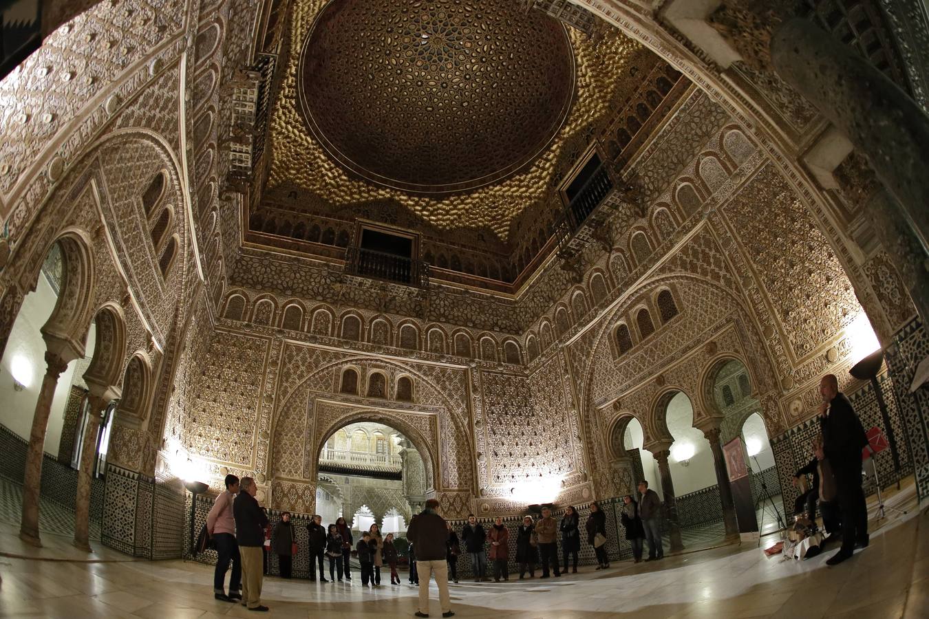 Visita privada histórico musical al alcázar de Sevilla